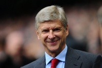 Венгеру довелося зробити фото з українськими військовими, щоб потрапити на матч Євро-2012 у Львові