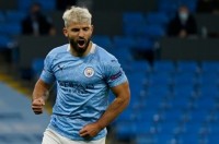 «Ман Сити» установит статую в честь Агуэро. Будет тройная композиция