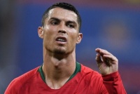 «Не думаю, что он гей». Все секс-скандалы Роналду