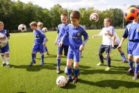 Найкращі футбольні академії України