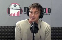 «Довбик виглядає як чужорідне тіло, яке не бере участі в командній грі», — колишній півзахисник «Роми»