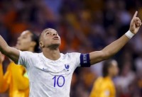 Роналду, Кейн і Мбаппе вже на Євро, а Левандовскі ходить по лезу ножа: підсумки міжнародної паузи і турнірна ситуація в групах