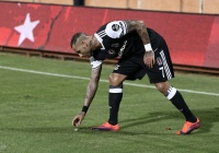 У стані суперника. Фанати закидали гравця «Бешикташа» камінням