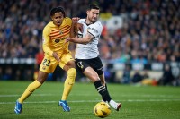 Яремчук не забив і став найгіршим: «Валенсія» зламала зуби «Барселоні» та наблизила звільнення Хаві