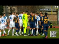 Сутичка на матчі Дніпро-1 - Динамо / Чи був фол на Кабаєві?